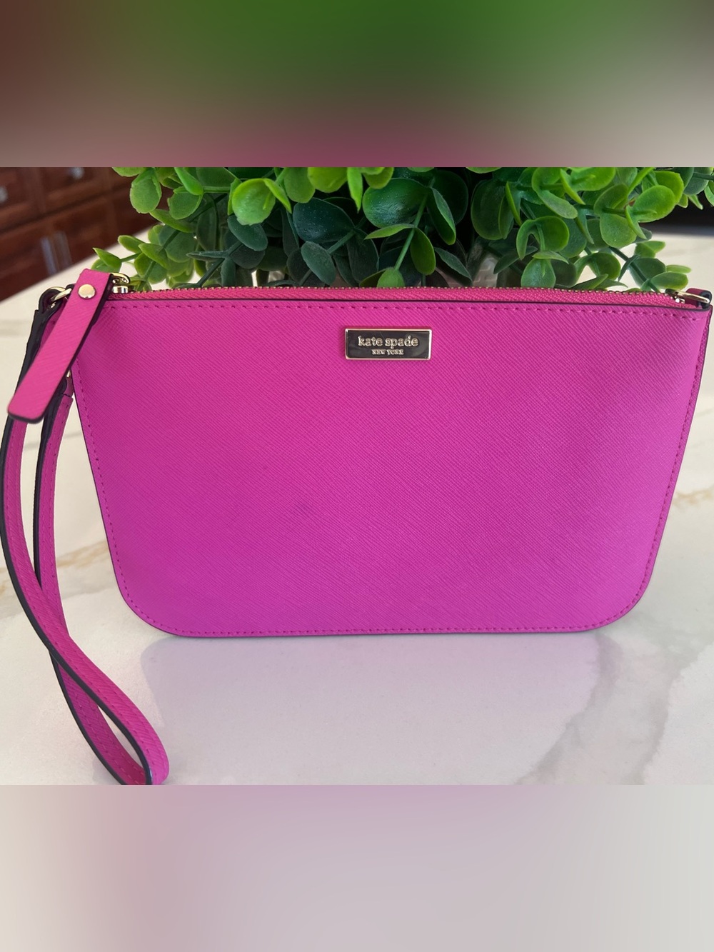 kate spade Bright Wristlet